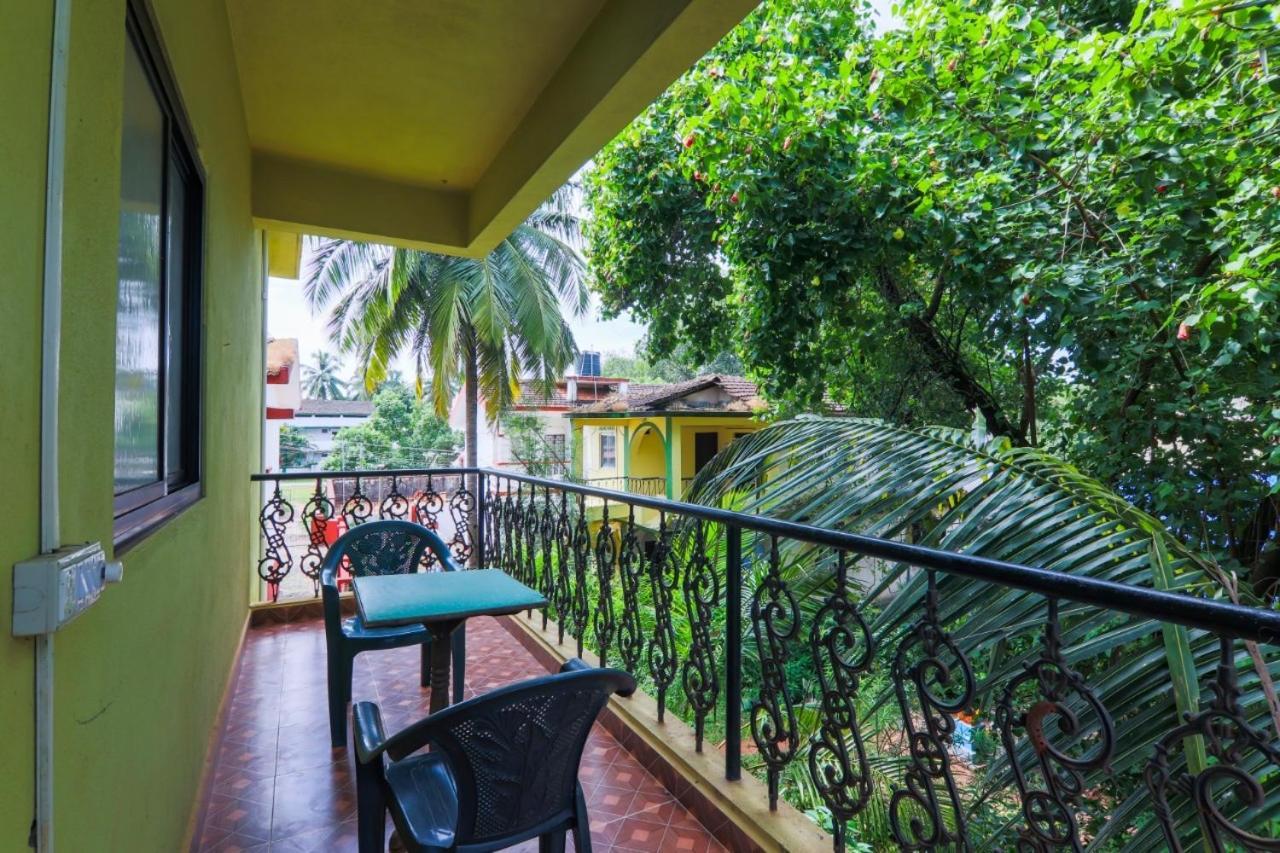 Fullmoon Beach Place Candolim Exterior photo